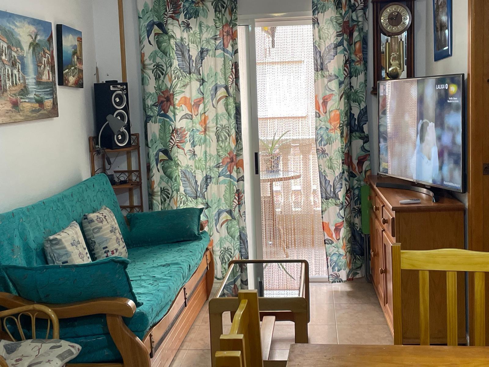 Apartment à Torrevieja, Alicante, Espagne 2 chambres, 56 m2 No. 182870