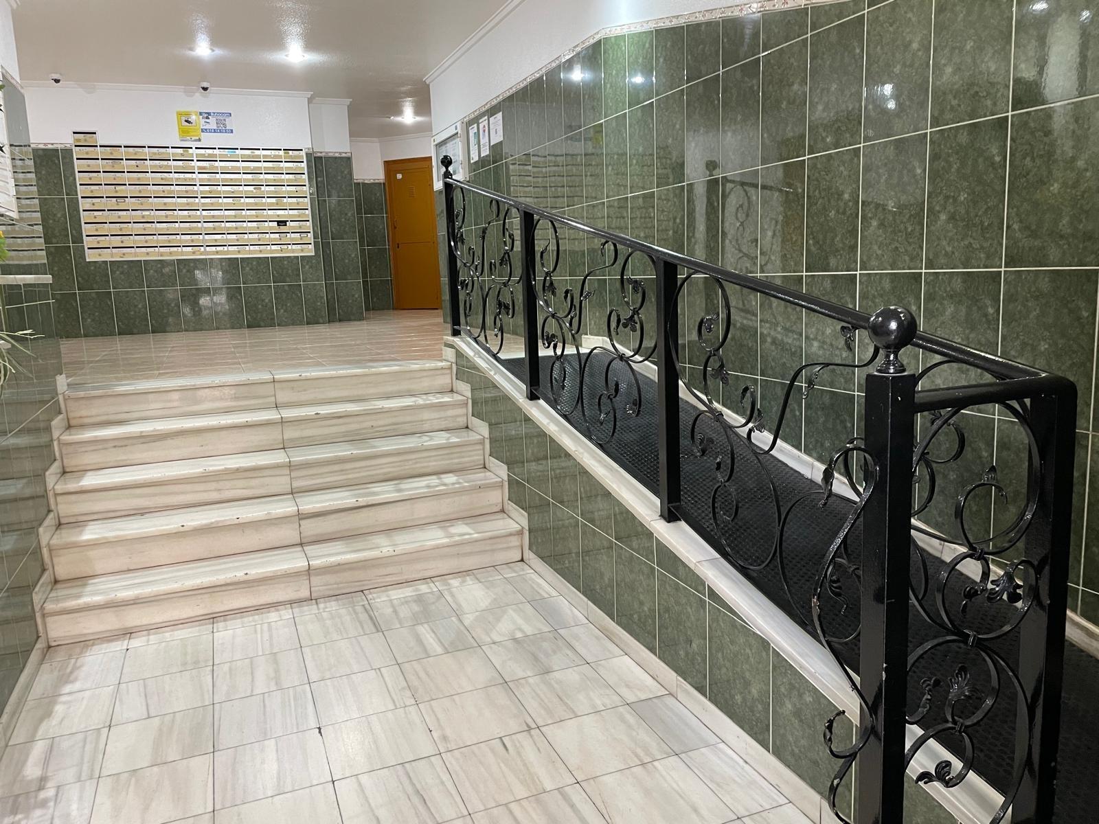 Apartment à Torrevieja, Alicante, Espagne 2 chambres, 56 m2 No. 182870