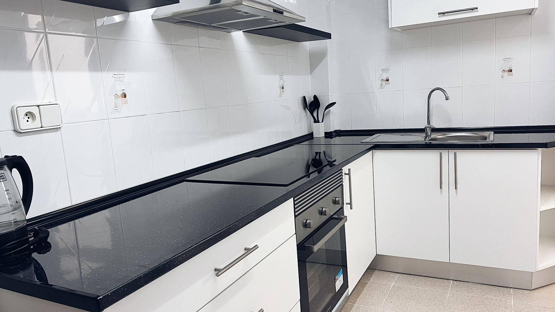 Apartment in Torrevieja, Alicante, Spain 2 bedrooms, 72 sq.m. No. 182872