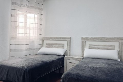 Wohnung zum Verkauf in Torrevieja, Alicante, Spanien 2 Schlafzimmer, 72 m2 Nr. 182872 - Foto 6
