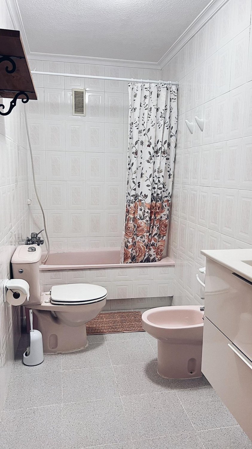 Apartment in Torrevieja, Alicante, Spain 2 bedrooms, 72 sq.m. No. 182872