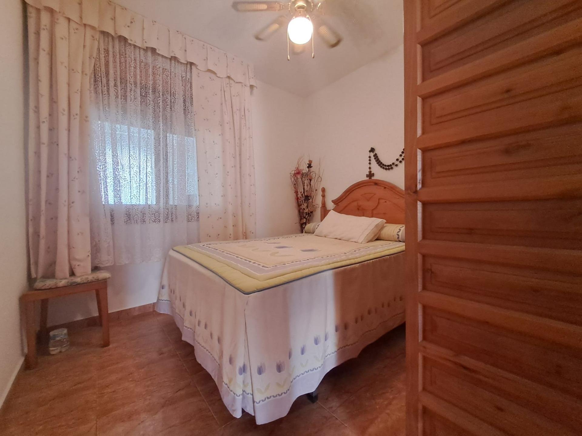 Bungalow a Torrevieja, Alicante, Spagna 2 camere da letto,  N° 182869