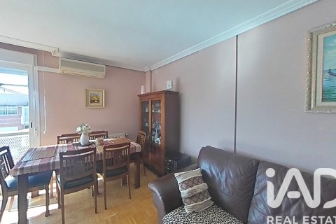 Lägenhet till salu i Alcala de Henares, Madrid, Spanien 3 sovrum, 85.27 kvm. Nr. 152777 - foto 7