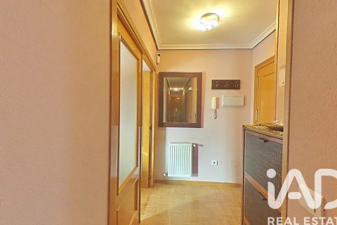 Lägenhet till salu i Alcala de Henares, Madrid, Spanien 3 sovrum, 85.27 kvm. Nr. 152777 - foto 9