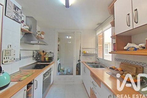 Lägenhet till salu i Alcala de Henares, Madrid, Spanien 3 sovrum, 85.27 kvm. Nr. 152777 - foto 11