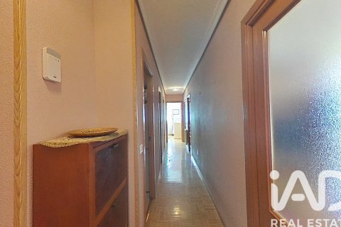Lägenhet till salu i Alcala de Henares, Madrid, Spanien 3 sovrum, 85.27 kvm. Nr. 152777 - foto 15