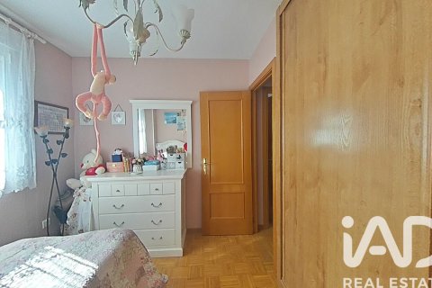 Lägenhet till salu i Alcala de Henares, Madrid, Spanien 3 sovrum, 85.27 kvm. Nr. 152777 - foto 24