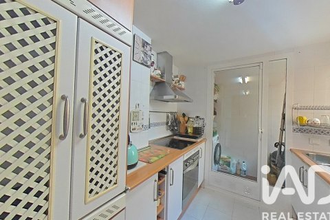 Lägenhet till salu i Alcala de Henares, Madrid, Spanien 3 sovrum, 85.27 kvm. Nr. 152777 - foto 13