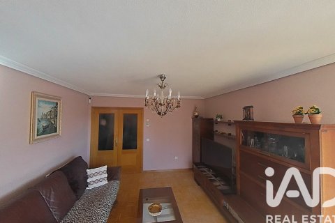 Lägenhet till salu i Alcala de Henares, Madrid, Spanien 3 sovrum, 85.27 kvm. Nr. 152777 - foto 8