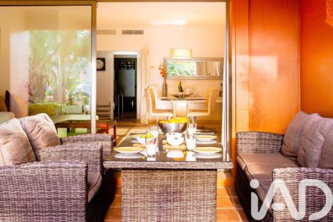 Lägenhet till salu i Estepona, Malaga, Spanien 2 sovrum, 140 kvm. Nr. 152776 - foto 12