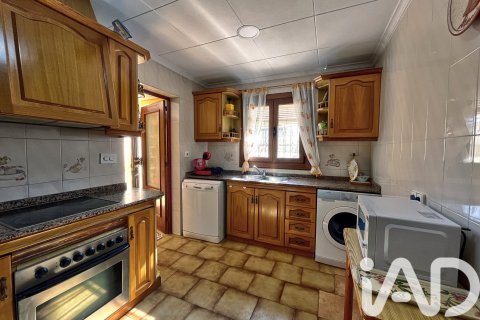 Talo myytävänä Elda, Alicante, Espanja, 3 makuuhuonetta, 572 m2 No. 152775 - kuva 26