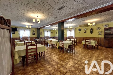 Talo myytävänä Elda, Alicante, Espanja, 3 makuuhuonetta, 572 m2 No. 152775 - kuva 29