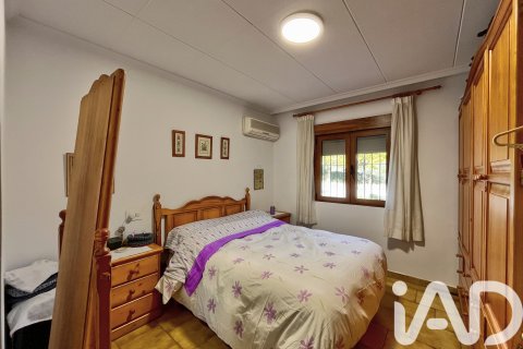 Talo myytävänä Elda, Alicante, Espanja, 3 makuuhuonetta, 572 m2 No. 152775 - kuva 13