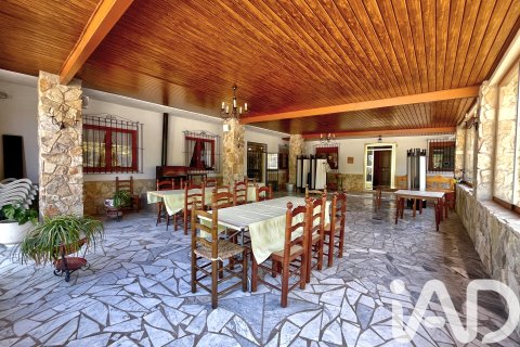 Talo myytävänä Elda, Alicante, Espanja, 3 makuuhuonetta, 572 m2 No. 152775 - kuva 5