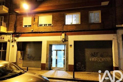 Komerciāls īpašums Zaragoza, Spānijā 580 m2 Nr. 152778