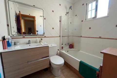 Dom w Torrevieja, Alicante, Hiszpania 3 sypialnie, 69 mkw. nr 161671 – zdjęcie 20