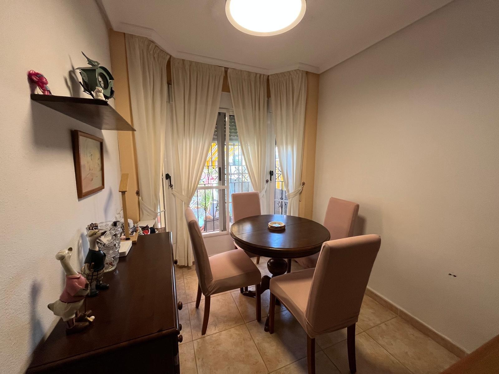 Hus i Torrevieja, Alicante, Spanien 3 sovrum, 69 kvm. Nr. 161671