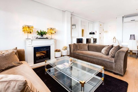 Attico in vendita a Alicante, Spagna 2 camere da letto, 100 mq. N° 161670 - foto 13