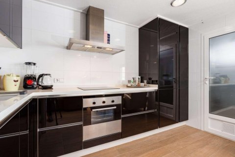 Attico in vendita a Alicante, Spagna 2 camere da letto, 100 mq. N° 161670 - foto 23