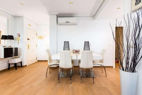 Attico in vendita a Alicante, Spagna 2 camere da letto, 100 mq. N° 161670 - foto 11