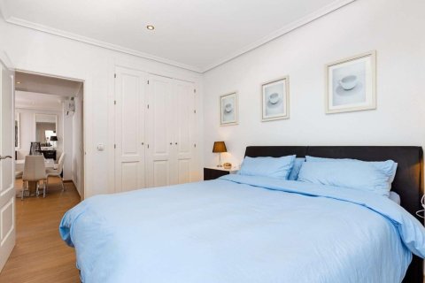 Attico in vendita a Alicante, Spagna 2 camere da letto, 100 mq. N° 161670 - foto 5