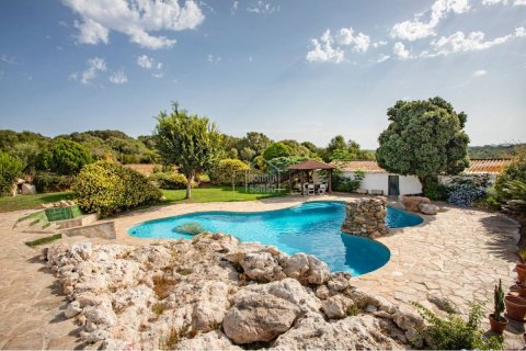 Villa à vendre à Ferreries, Menorca, Espagne, 4 chambres, 568 m2 No. 193050 - photo 2