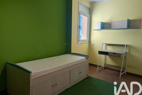 Paritalo myytävänä Gava, Barcelona, Espanja, 3 makuuhuonetta, 99 m2 No. 172680 - kuva 14