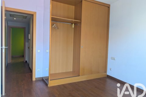 Paritalo myytävänä Gava, Barcelona, Espanja, 3 makuuhuonetta, 99 m2 No. 172680 - kuva 24