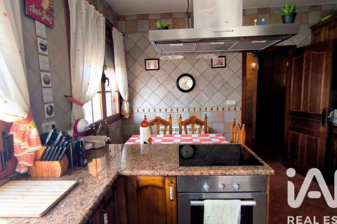 Casa in vendita a Colmenar de Oreja, Madrid, Spagna 3 camere da letto, 466 mq. N° 172679 - foto 12