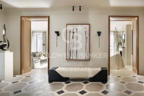 Huoneisto myytävänä Madrid, Espanja, 3 makuuhuonetta, 404 m2 No. 159569 - kuva 4