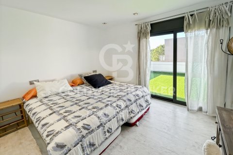 Продажа дома в Розы, Герона, Испания 5 спален, 342м2 №159571 - фото 10