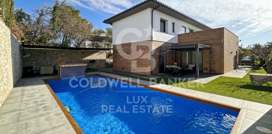 Дом в Розы, Герона, Испания 5 спален, 342м2 №159571