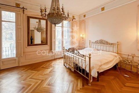 Dzīvoklis pārdošanā Barcelona, Spānijā 3 istabas, 210 m2 Nr. 159570 - attēls 8