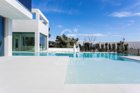 House for sale in Barcelona, Spain 8 bedrooms, 1216 sq.m. No. 159566 - photo 6