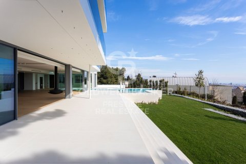 House for sale in Barcelona, Spain 8 bedrooms, 1216 sq.m. No. 159566 - photo 4