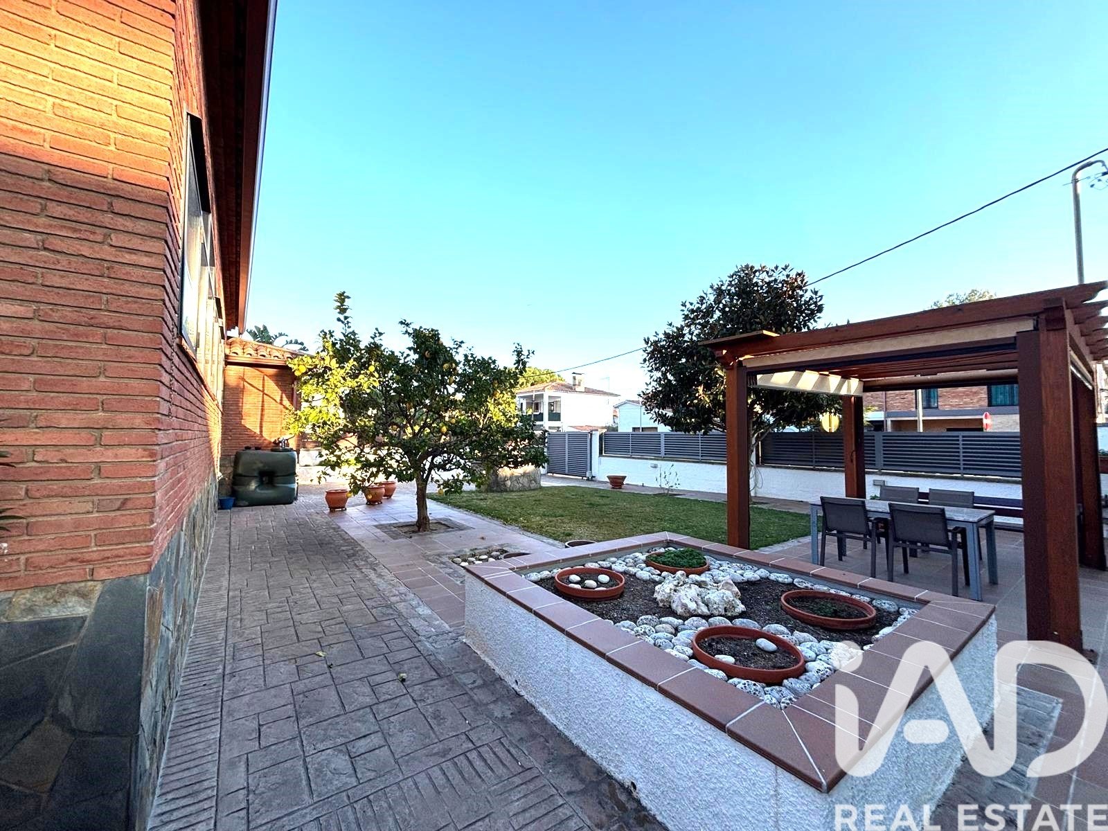 Casa a Calafell, Tarragona, Spagna 7 camere da letto, 427 mq. N° 173072