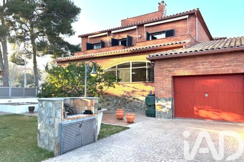 House à Calafell, Tarragona, Espagne 7 chambres, 427 m2 No. 173072