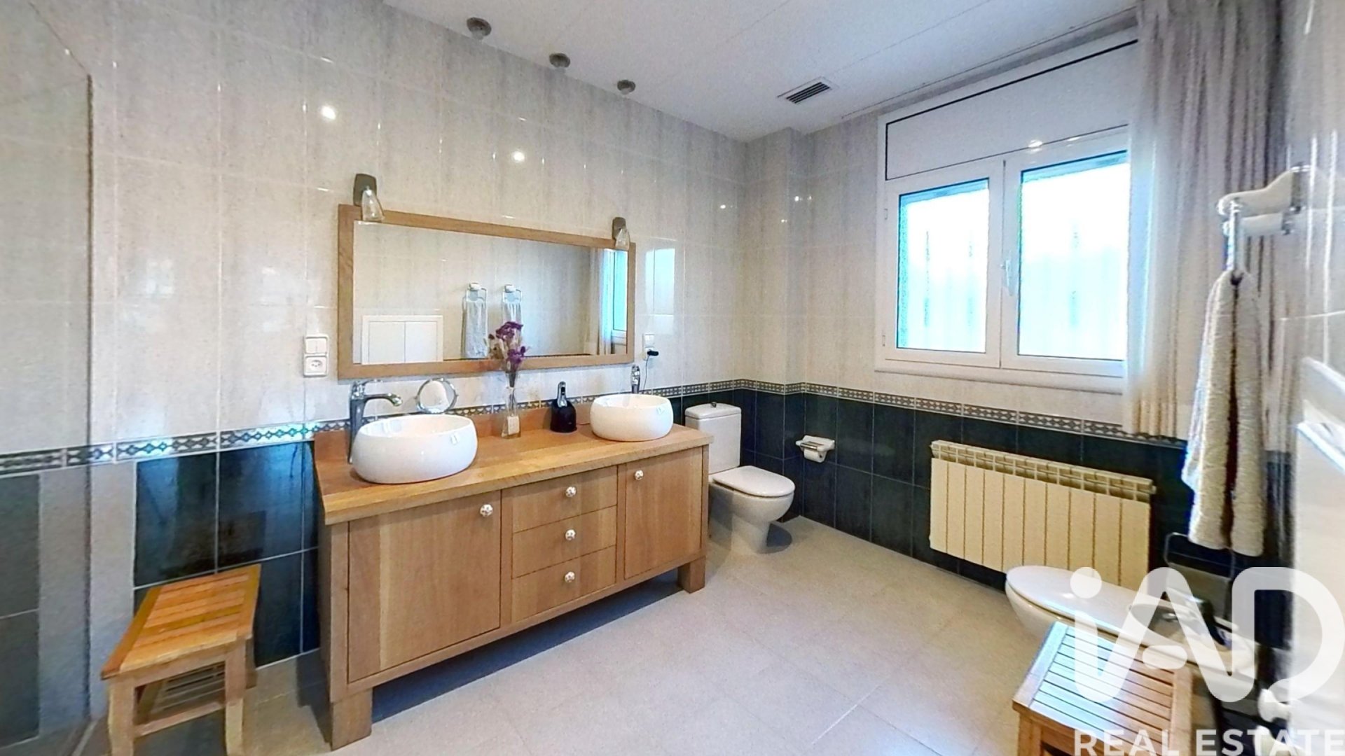 Casa a Calafell, Tarragona, Spagna 7 camere da letto, 427 mq. N° 173072