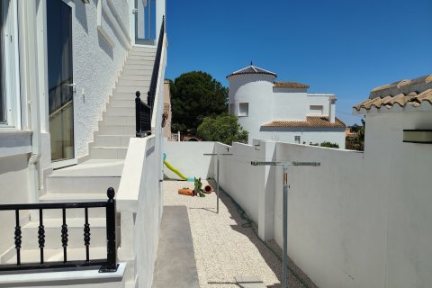 Villa pārdošanā Vistabella, Alicante, Spānijā 3 istabas, 150 m2 Nr. 189514 - attēls 16