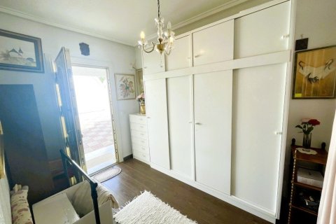 Villa for sale in Ciudad Quesada, Alicante, Spain 3 bedrooms, 212 sq.m. No. 189515 - photo 20