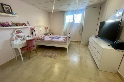 Villa for sale in La Marina, Alicante, Spain 5 bedrooms, 308 sq.m. No. 189517 - photo 11