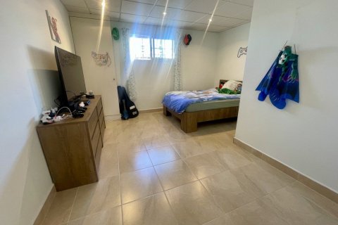 Villa for sale in La Marina, Alicante, Spain 5 bedrooms, 308 sq.m. No. 189517 - photo 8
