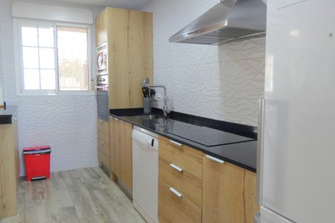 Tvåvåningslägenhet till salu i Gran Alacant, Alicante, Spanien 3 sovrum, 100 kvm. Nr. 143588 - foto 4