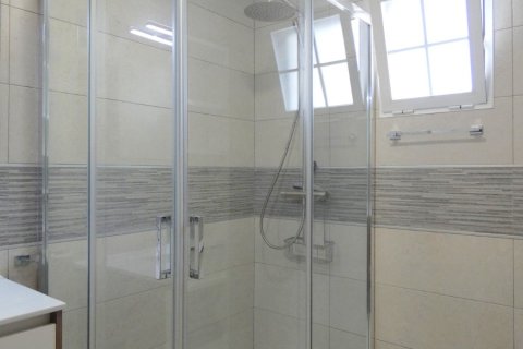 Tvåvåningslägenhet till salu i Gran Alacant, Alicante, Spanien 3 sovrum, 100 kvm. Nr. 143588 - foto 23