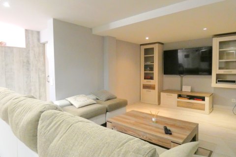 Tvåvåningslägenhet till salu i Gran Alacant, Alicante, Spanien 3 sovrum, 100 kvm. Nr. 143588 - foto 3