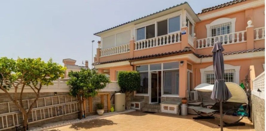 Tvåvåningslägenhet i Gran Alacant, Alicante, Spanien 3 sovrum, 100 kvm. Nr. 143588