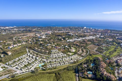 Radhus till salu i Estepona, Malaga, Spanien 3 sovrum, 176 kvm. Nr. 162485 - foto 5