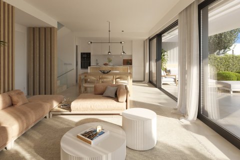 Radhus till salu i Estepona, Malaga, Spanien 3 sovrum, 171 kvm. Nr. 162486 - foto 8