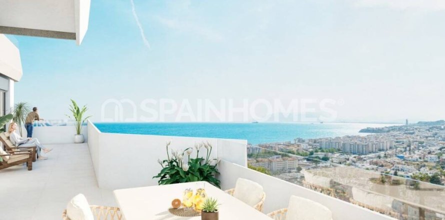 Apartament w Rincon de la Victoria, Malaga, Hiszpania 4 sypialnie, 117 mkw. nr 140103