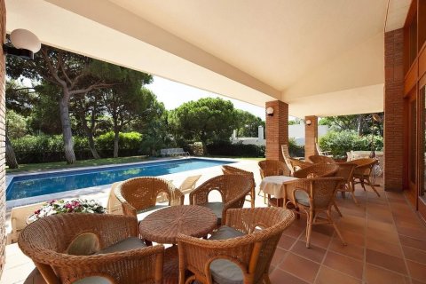 Сasa en venta en Gavà, Barcelona, España 6 dormitorios, No. 140851 - foto 8